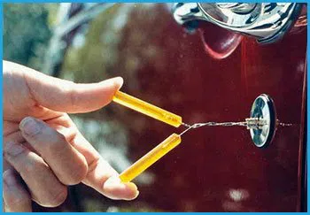 Van Nuys Locksmith Store Van Nuys, CA 818-737-2243 - 7a-broken-key-extraction